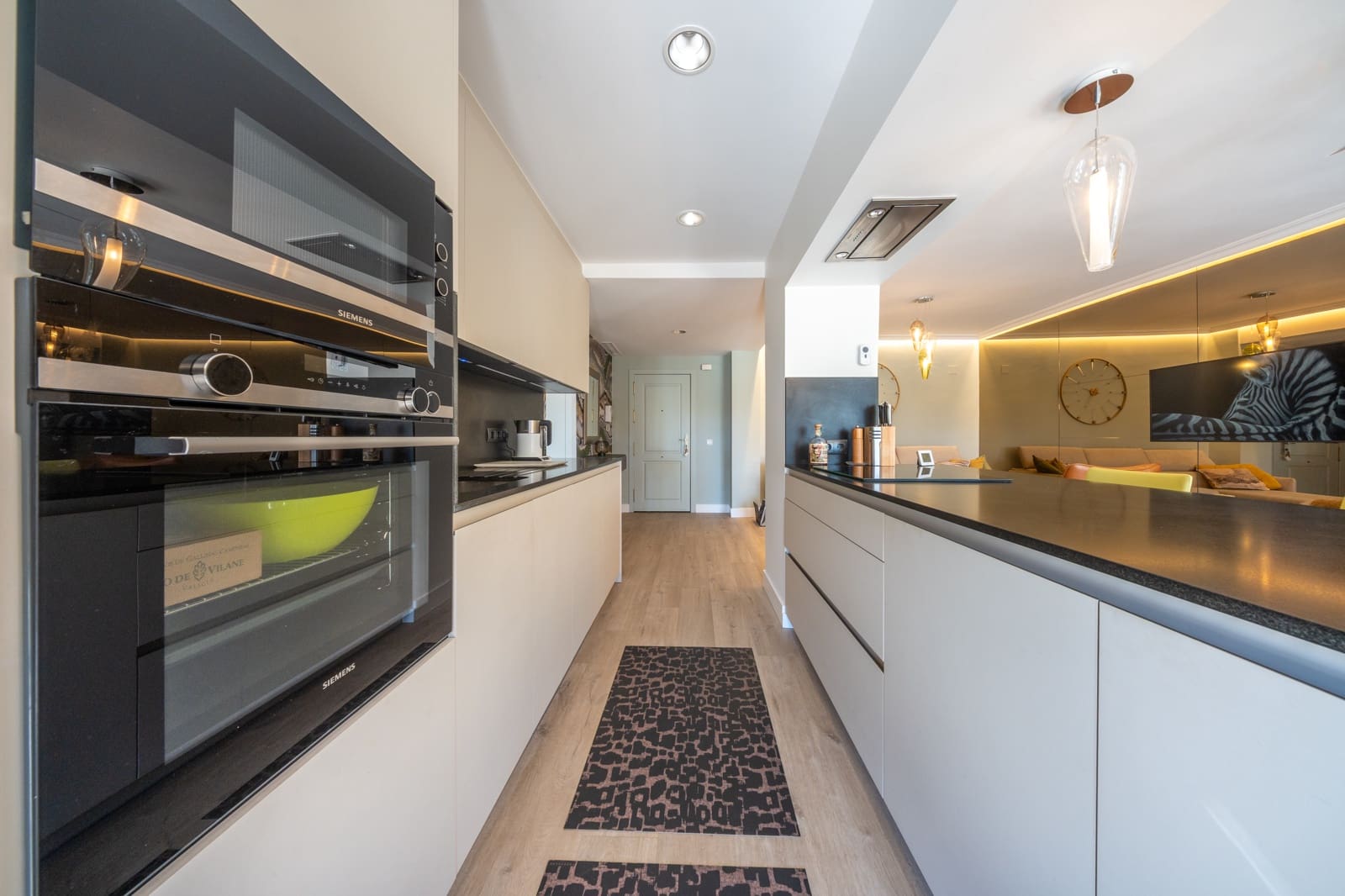 2 slaapkamer Appartement te koop in Marbella met zwembad garage - € 549.000 (Ref: 10074864)
