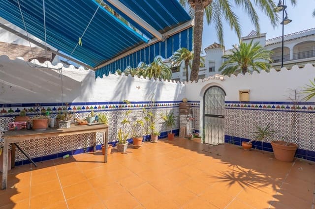 3 soveværelse Byhus til salg i Parque de la Paloma, Benalmádena - € 399.000 (Ref: 10170486)