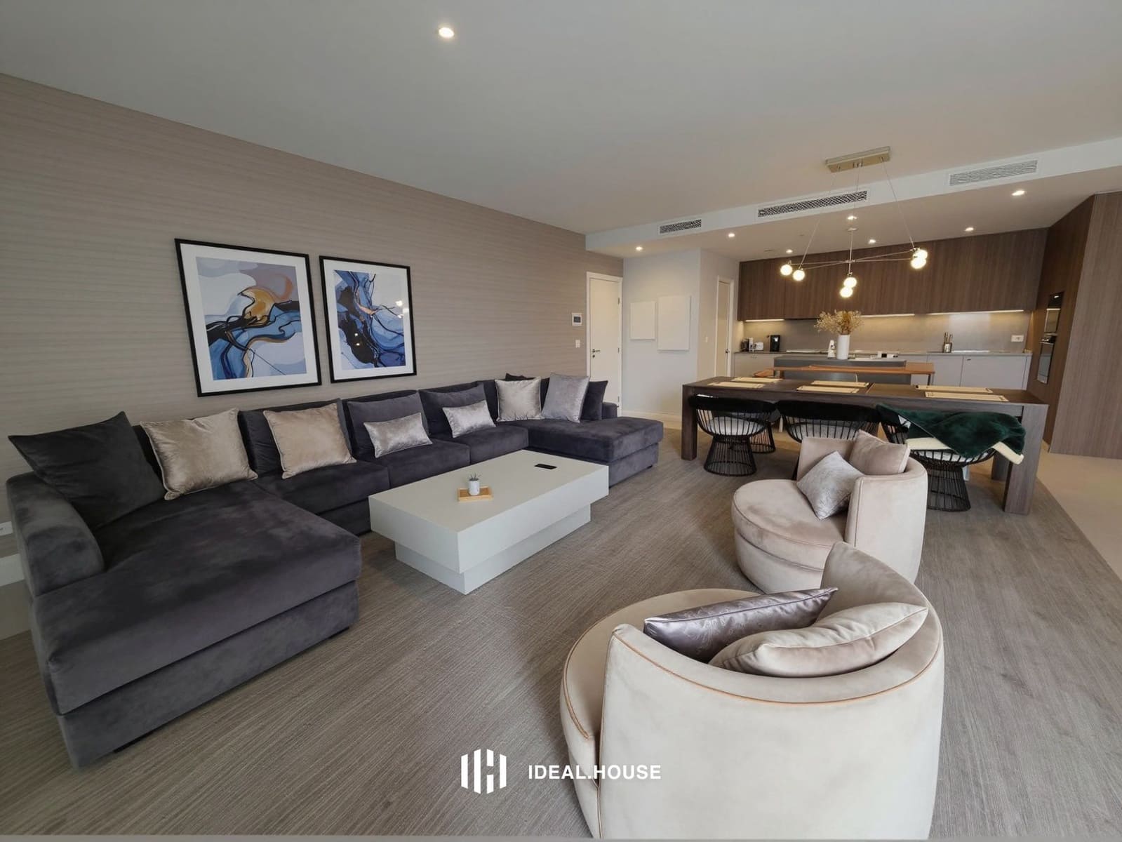 Apartamento de 3 habitaciones en La Quinta en venta con piscina garaje - 1.295.000 € (Ref: 9779111)