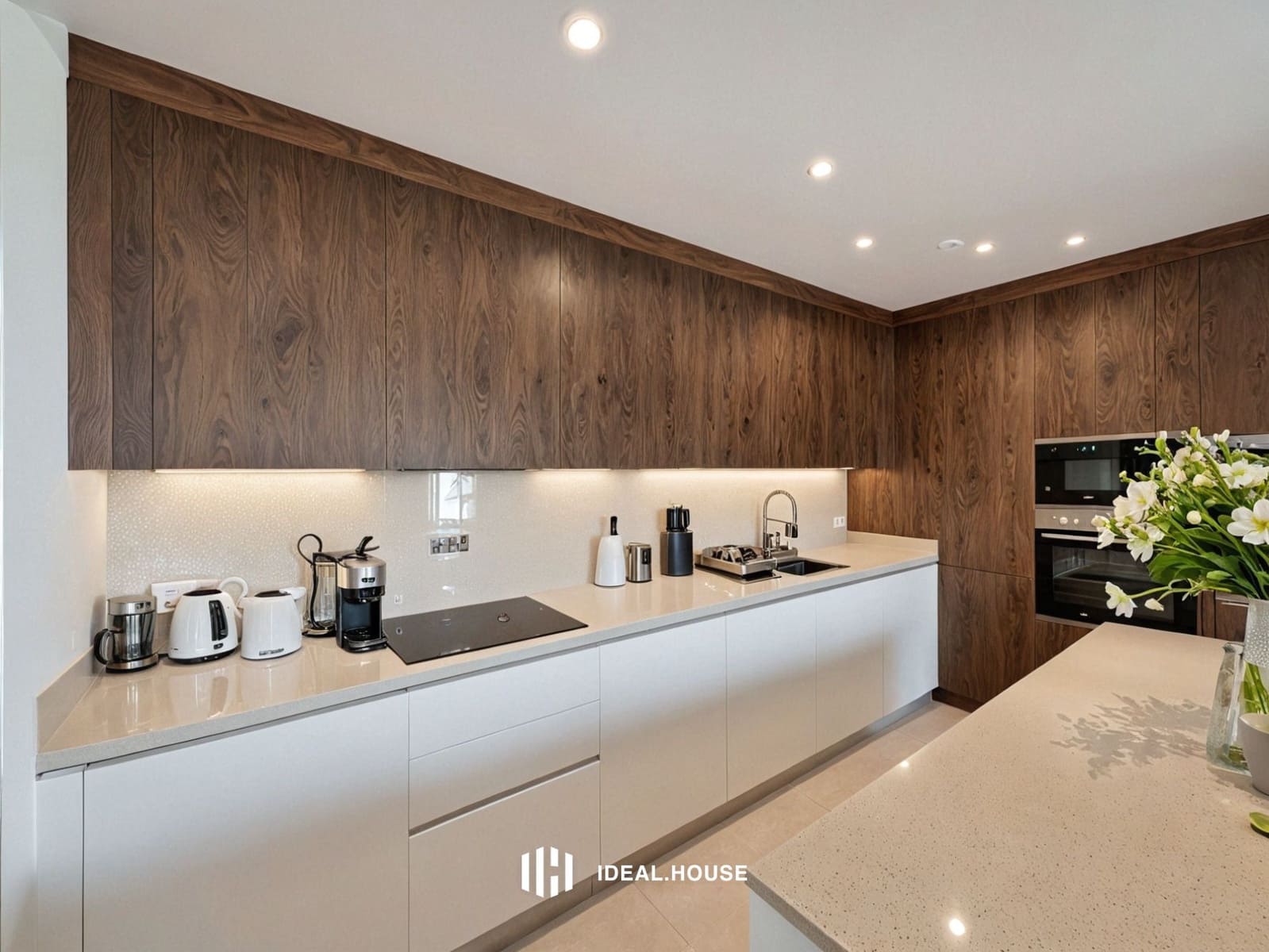 Apartamento de 3 habitaciones en La Quinta en venta con piscina garaje - 1.295.000 € (Ref: 9779111)