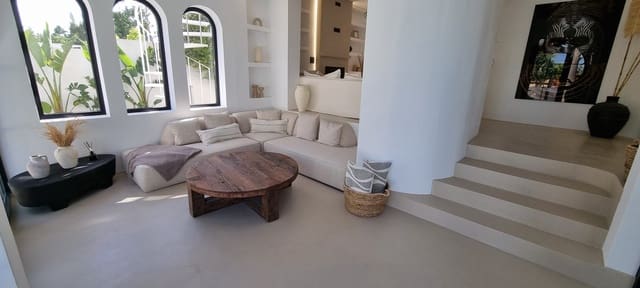 5 soveværelse Villa til salg i Torremolinos med swimmingpool garage - € 1.495.000 (Ref: 9995377)