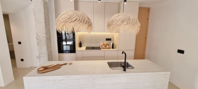 5 soveværelse Villa til salg i Torremolinos med swimmingpool garage - € 1.495.000 (Ref: 9995377)