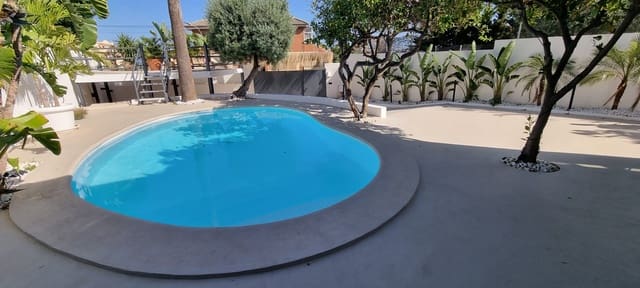 5 soveværelse Villa til salg i Torremolinos med swimmingpool garage - € 1.495.000 (Ref: 9995377)