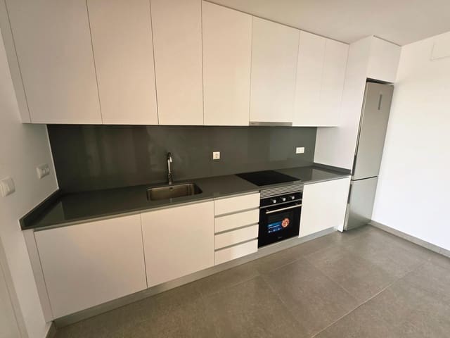 2 quarto Apartamento para venda em La Manga del Mar Menor com piscina garagem - 250 000 € (Ref: 9558753)