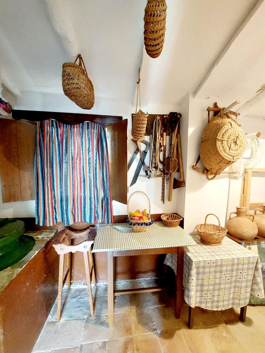 3 soveværelse Finca/Landehus til salg i Abaran - € 149.500 (Ref: 9558755)