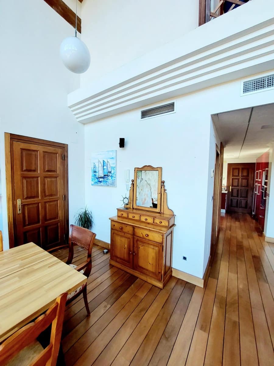 3 sypialnia Willa na sprzedaż w Cala Flores z basenem garażem - 800 000 € (Ref: 9558756)