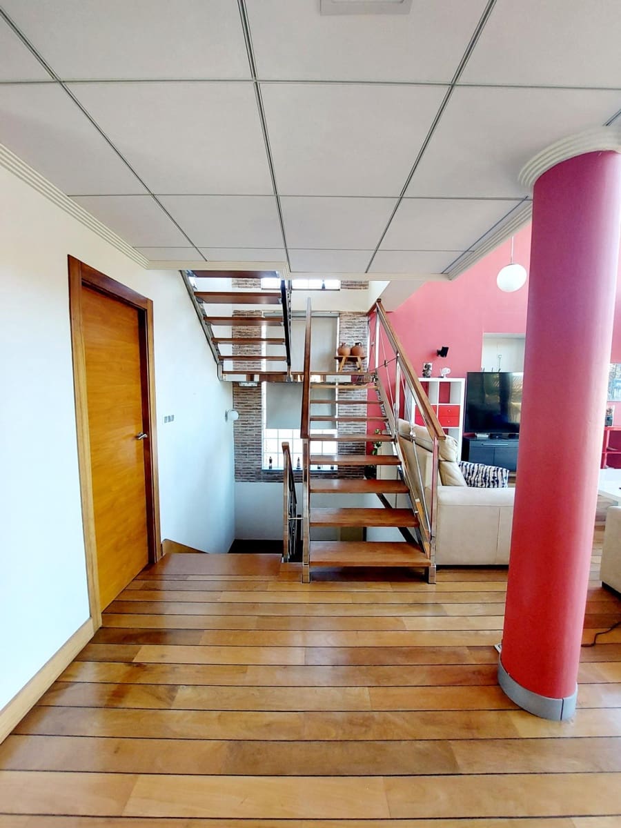 3 sypialnia Willa na sprzedaż w Cala Flores z basenem garażem - 800 000 € (Ref: 9558756)