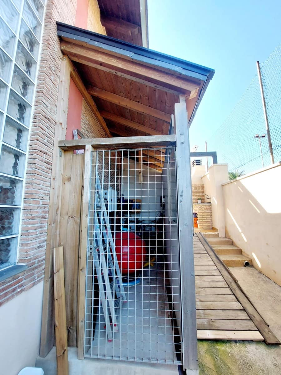 3 sypialnia Willa na sprzedaż w Cala Flores z basenem garażem - 800 000 € (Ref: 9558756)