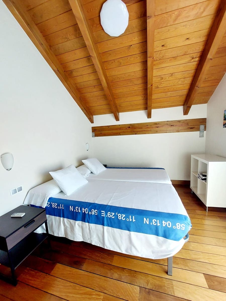 3 sypialnia Willa na sprzedaż w Cala Flores z basenem garażem - 800 000 € (Ref: 9558756)