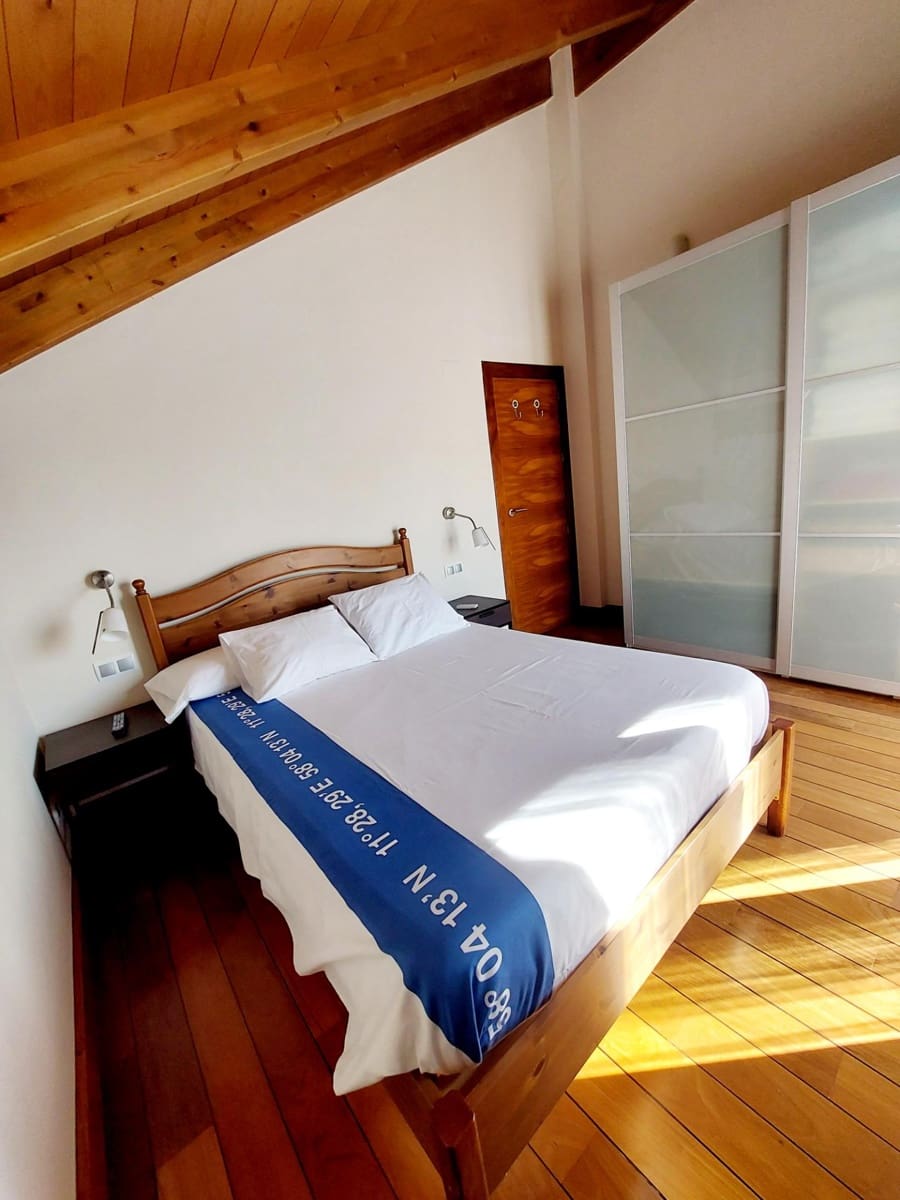 3 sypialnia Willa na sprzedaż w Cala Flores z basenem garażem - 800 000 € (Ref: 9558756)