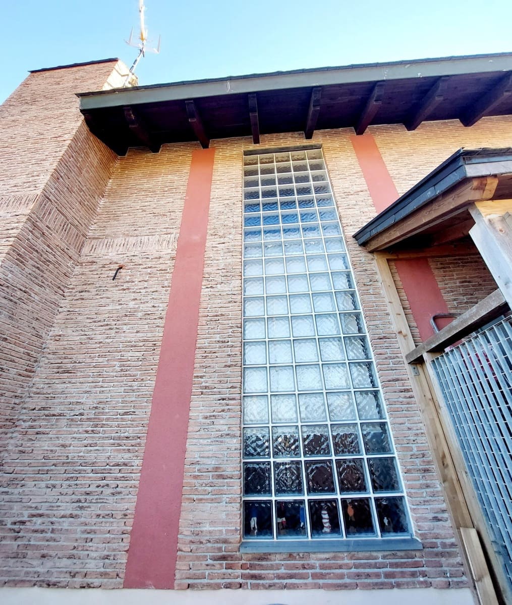 3 sypialnia Willa na sprzedaż w Cala Flores z basenem garażem - 800 000 € (Ref: 9558756)