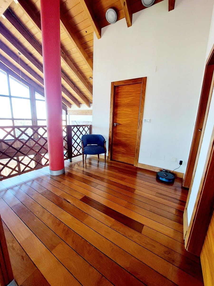 3 sypialnia Willa na sprzedaż w Cala Flores z basenem garażem - 800 000 € (Ref: 9558756)