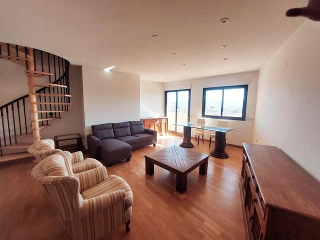 4 bedroom Penthouse for sale in Vista Alegre, Murcia city with garage - € 500,000 (Ref: 9558760)