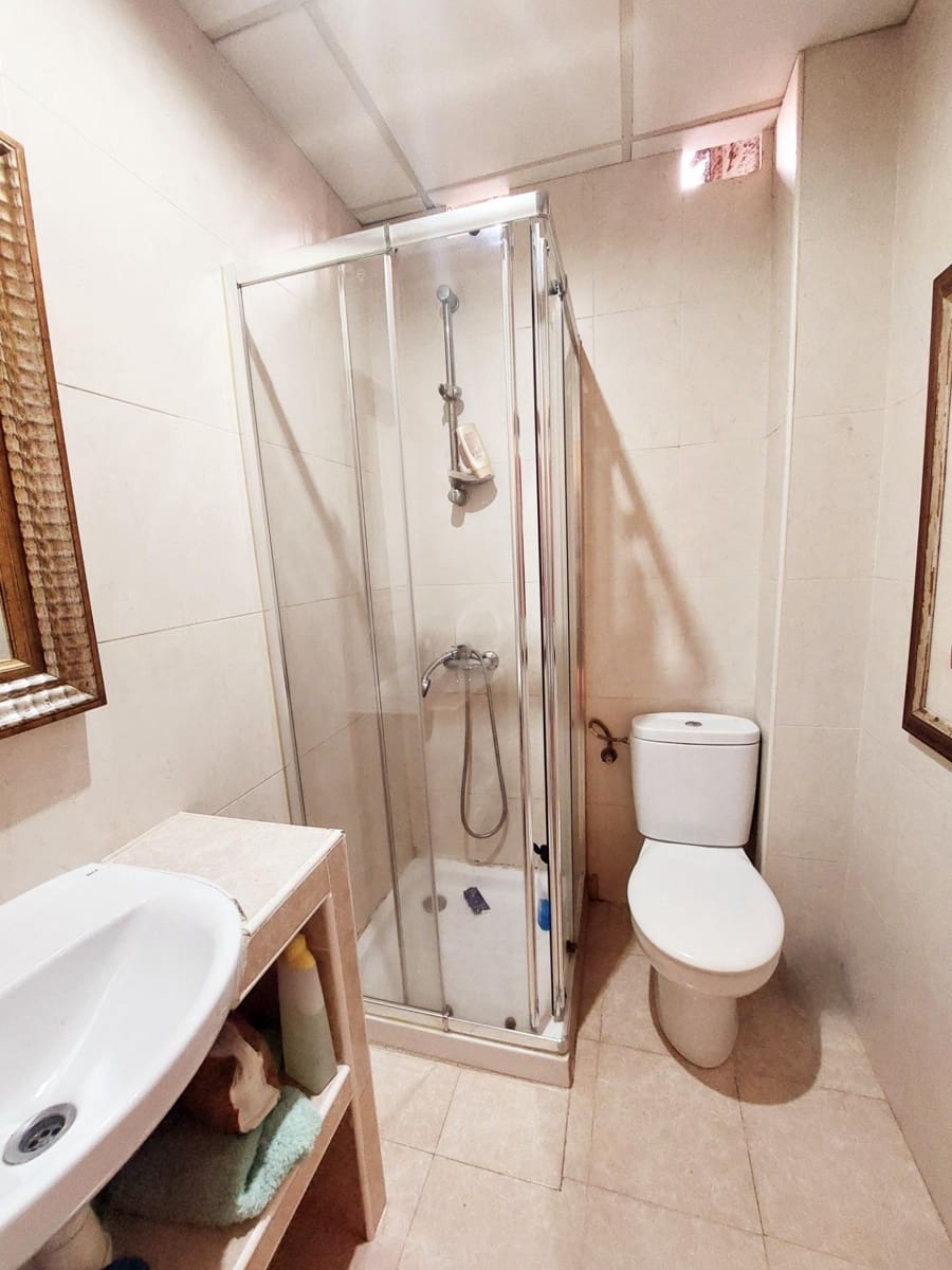 Piso de 2 habitaciones en Murcia ciudad en venta - 84.000 € (Ref: 9558762)