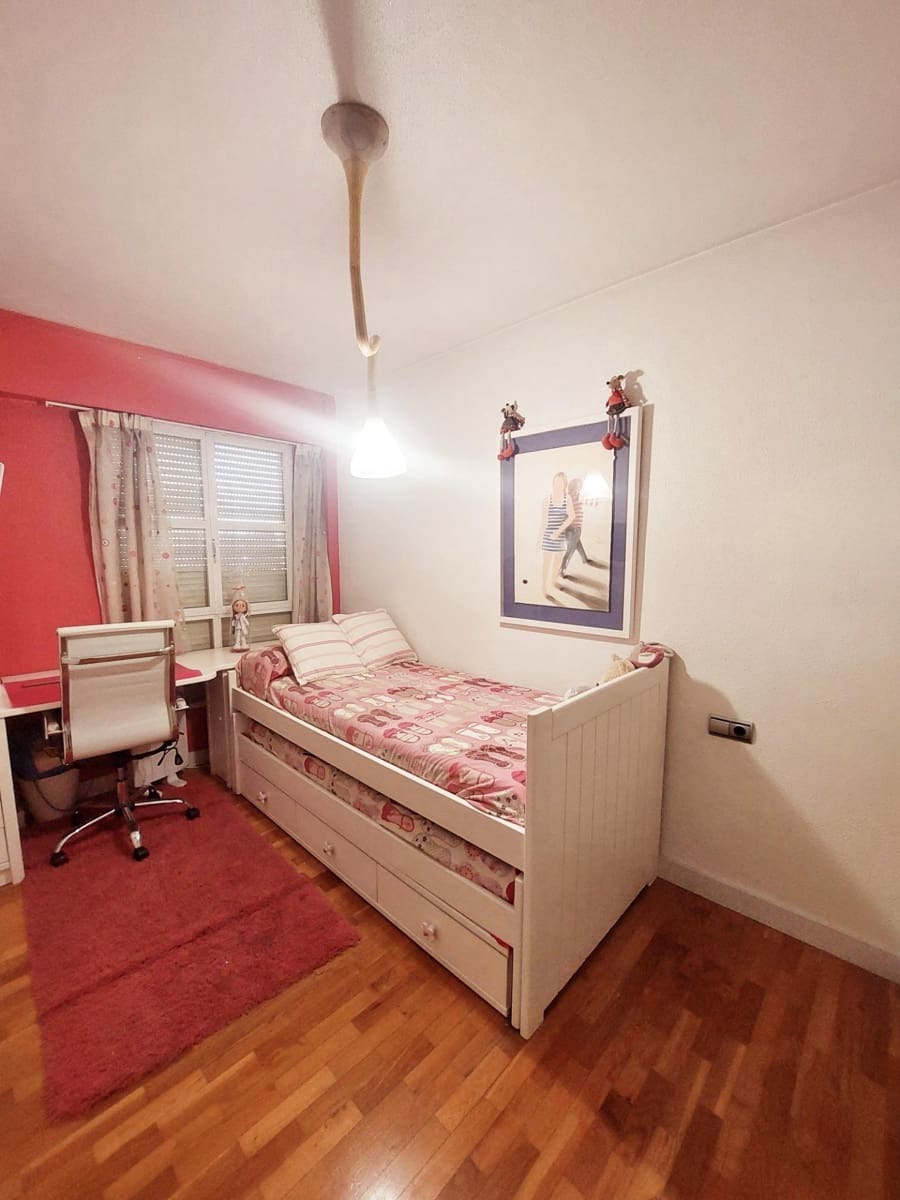 3 bedroom Penthouse for sale in Murcia city with garage - € 400,000 (Ref: 9558767)