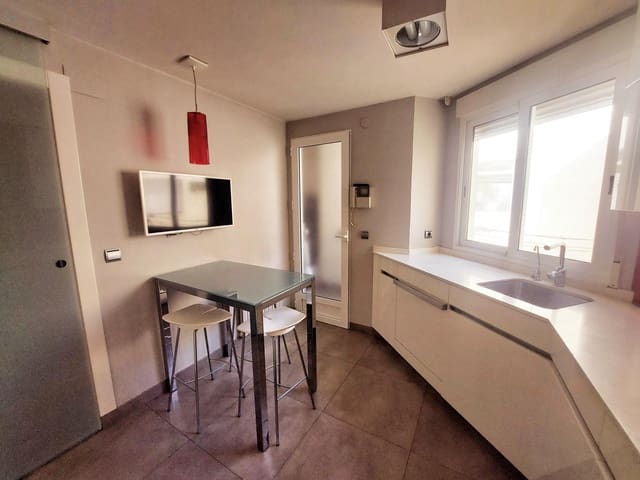 3 bedroom Penthouse for sale in San Andrés, Murcia city with garage - € 400,000 (Ref: 9558767)