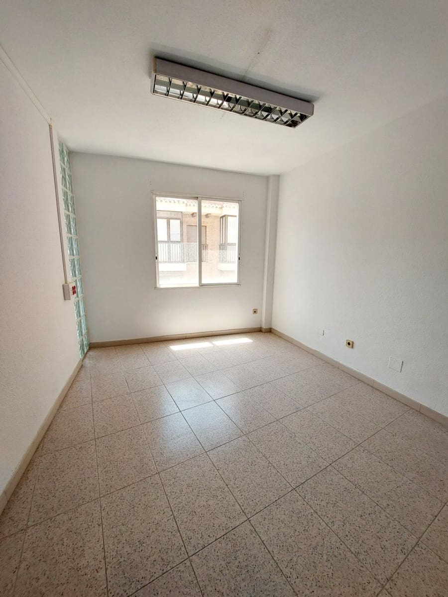 Oficina en Murcia ciudad en alquiler - 300 € (Ref: 9558770)