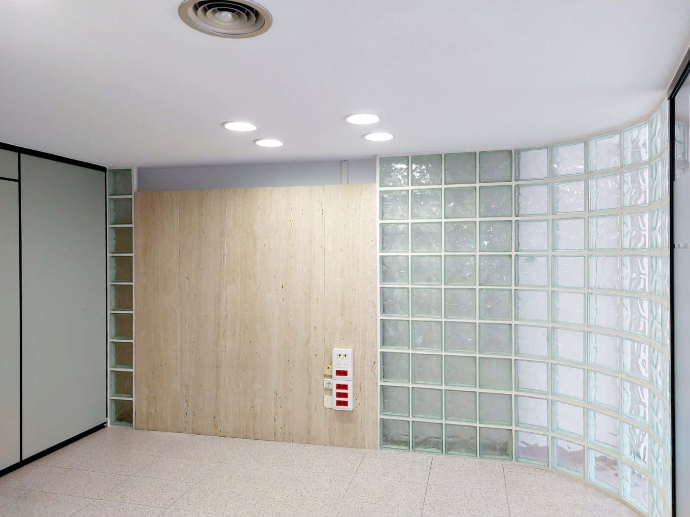 Oficina en Murcia ciudad en alquiler - 300 € (Ref: 9558770)