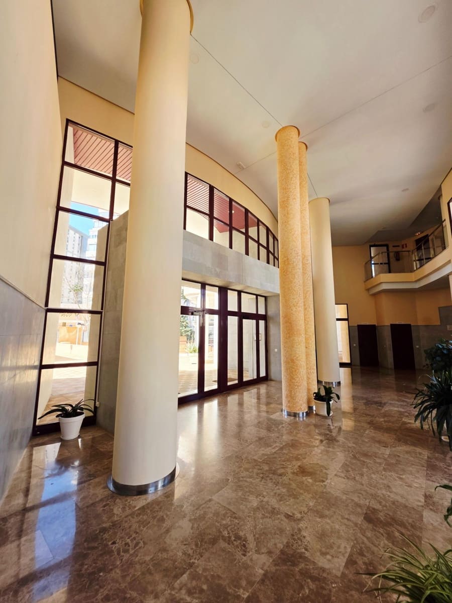 1 quarto Apartamento para venda em Calpe / Calp com piscina - 299 000 € (Ref: 9568959)