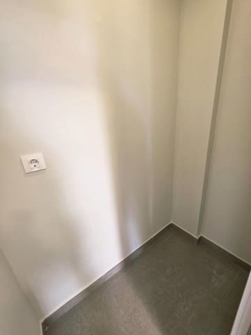 1 chambre Appartement à vendre à La Manga del Mar Menor avec piscine garage - 195 000 € (Ref: 9625875)