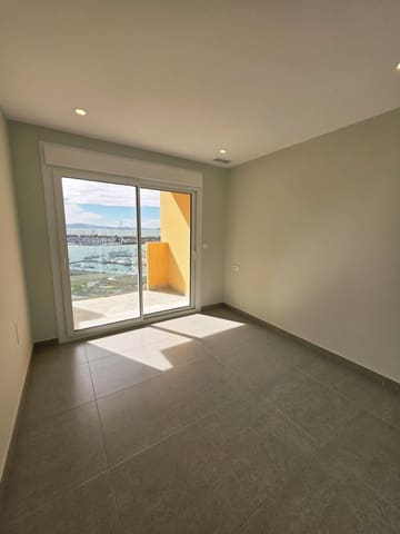 1 chambre Appartement à vendre à La Manga del Mar Menor avec piscine garage - 195 000 € (Ref: 9625875)