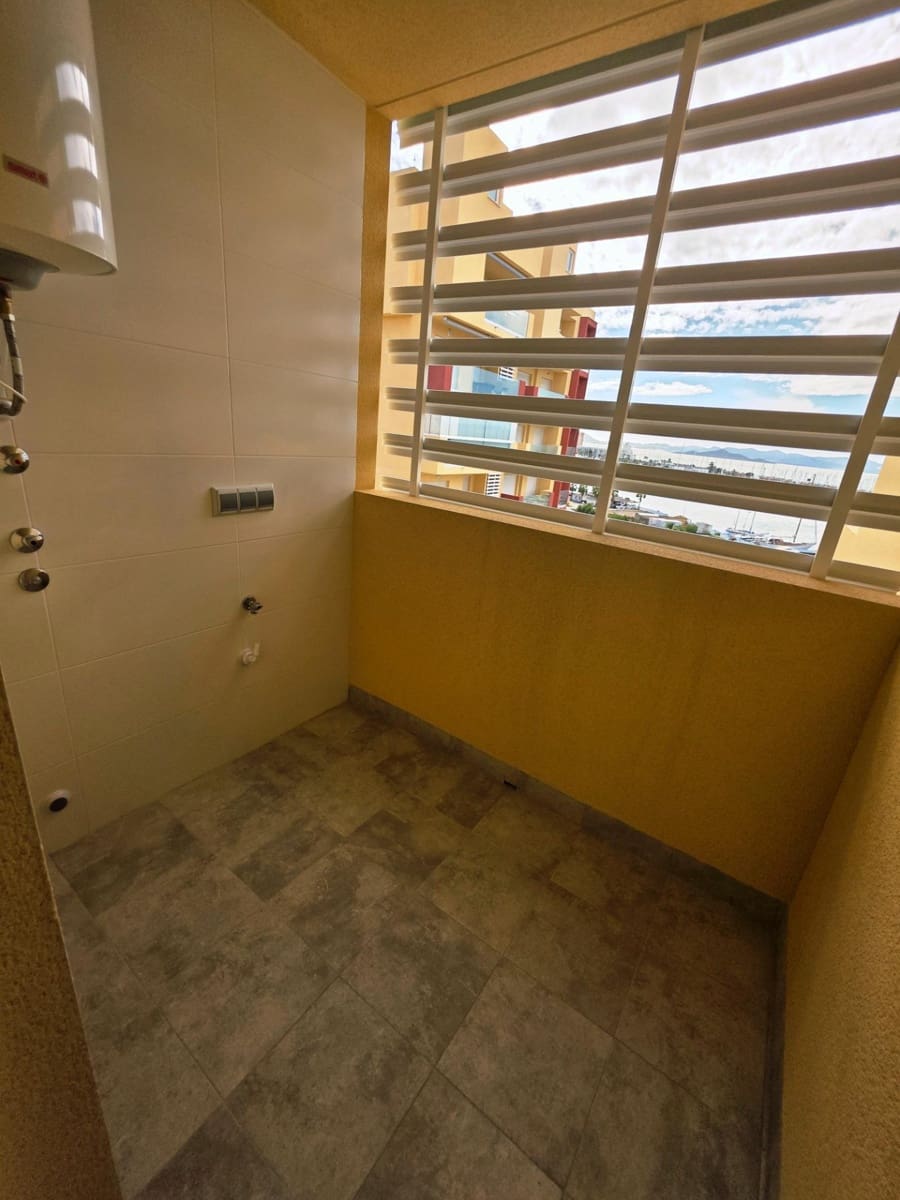 1 chambre Appartement à vendre à La Manga del Mar Menor avec piscine garage - 195 000 € (Ref: 9625875)