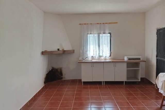 Grunde uden byggetilladelser til salg i Canjáyar - € 35.000 (Ref: 9143337)