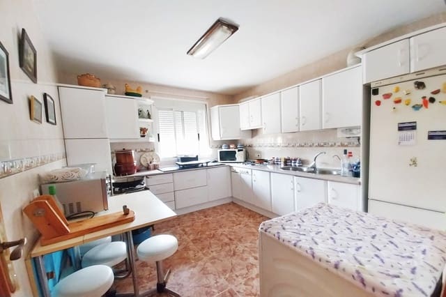 Grunde uden byggetilladelser til salg i Huércal de Almería - € 300.000 (Ref: 9167141)