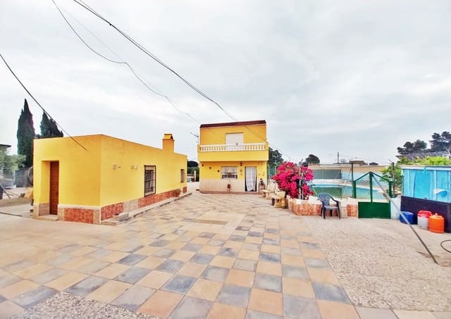 Grunde uden byggetilladelser til salg i Huércal de Almería - € 300.000 (Ref: 9167141)