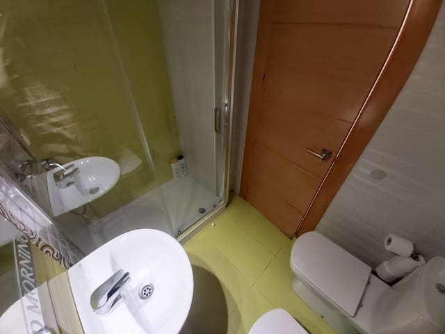 Appartement de 1 chambre à louer à Ciudad Jardín - Tagarete - El Zapillo, Almería ville - 700 € (Ref: 9175057)