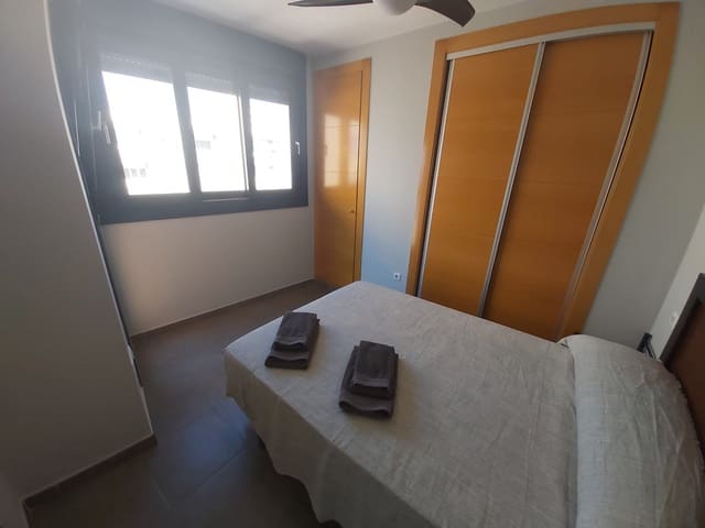 Appartement de 1 chambre à louer à Ciudad Jardín - Tagarete - El Zapillo, Almería ville - 700 € (Ref: 9175057)