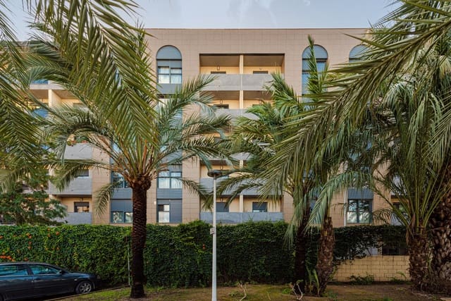 3 soveværelse Lejlighed til salg i Burjassot med swimmingpool garage - € 233.000 (Ref: 9158628)