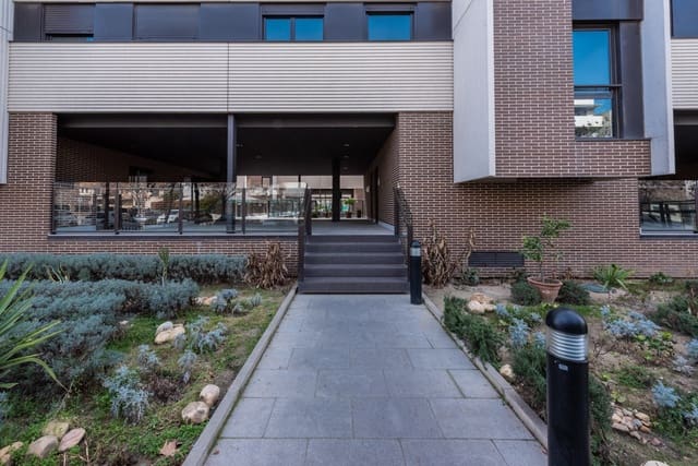 4 soverom Leilighet til salgs i Torrejón de Ardoz med svømmebasseng garasje - € 355 000 (Ref: 9158704)