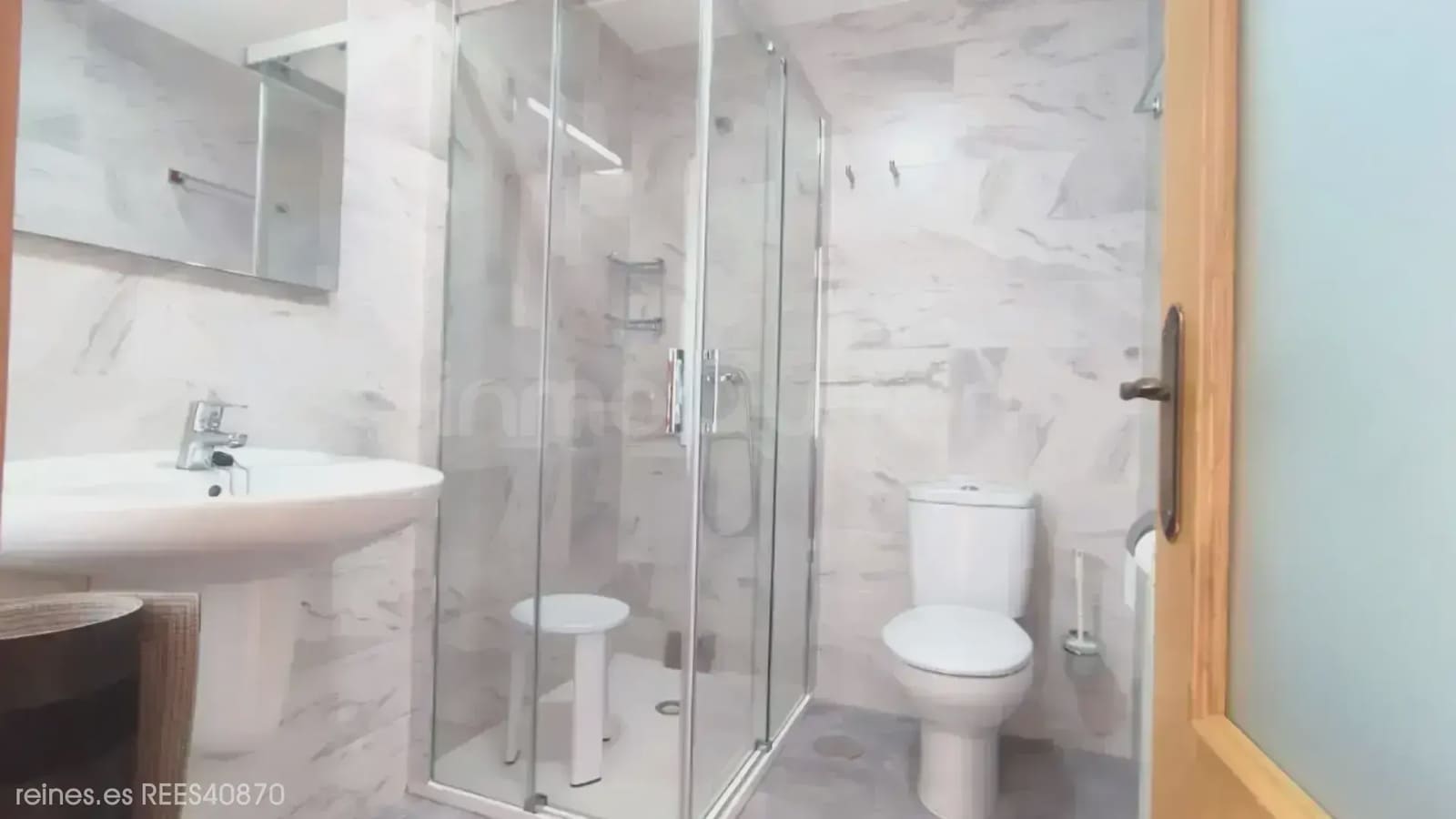 6 bedroom Finca/Country House for sale in Llanes with garage - € 530,000 (Ref: 10014874)