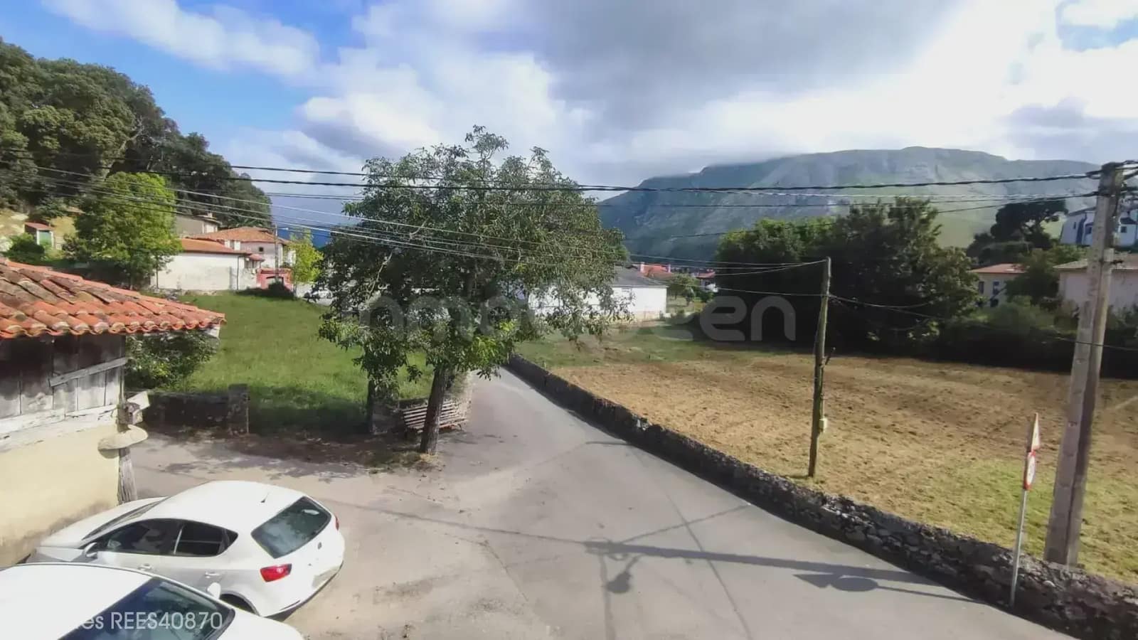 6 bedroom Finca/Country House for sale in Llanes with garage - € 530,000 (Ref: 10014874)
