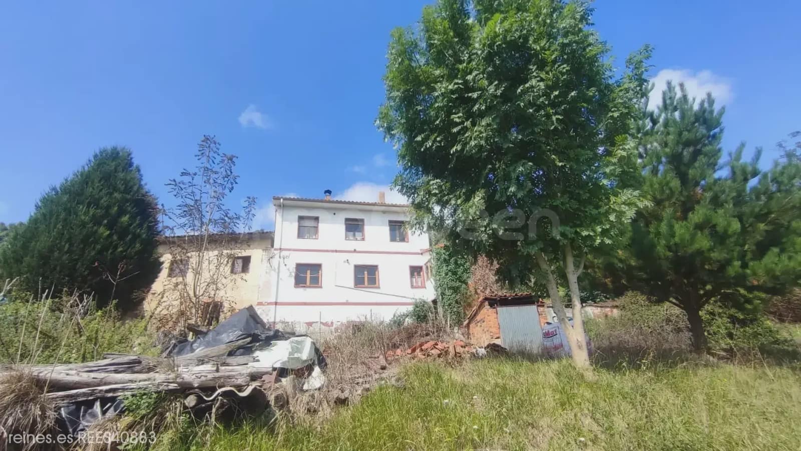 6 slaapkamer Finca/Landhuis te koop in Candamo met garage - € 75.000 (Ref: 10022994)