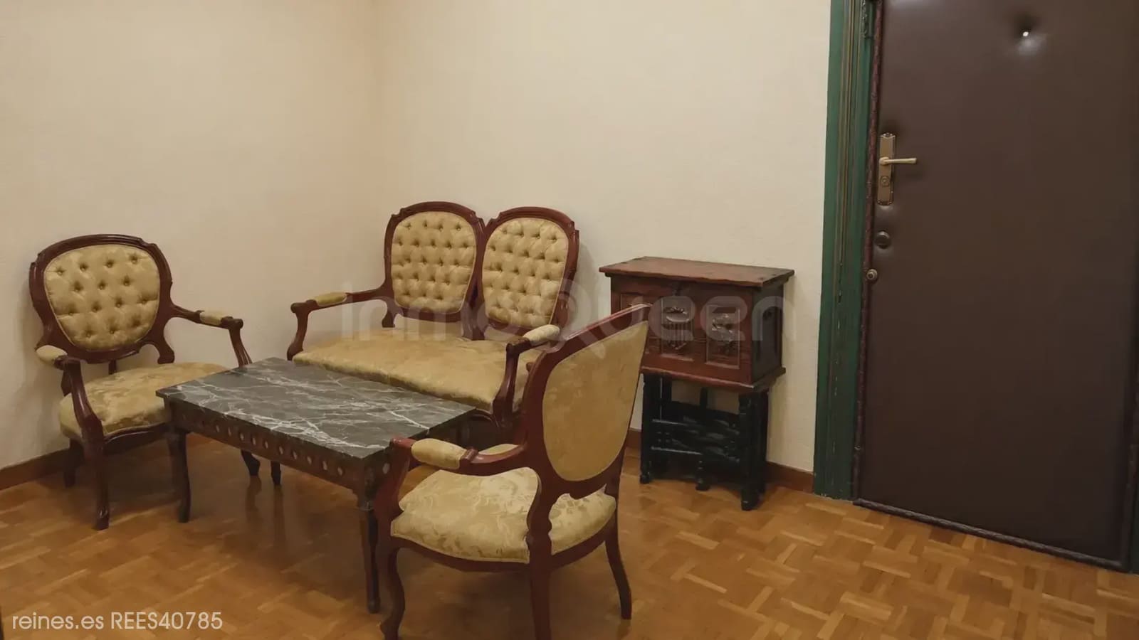 2 bedroom Flat for sale in Madrid city - € 895,000 (Ref: 10031266)