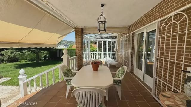 6 Zimmer Villa zu verkaufen in Villar del Olmo - 545.000 € (Ref: 10031267)