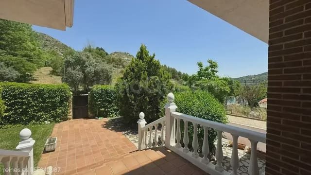 6 bedroom Villa for sale in Villar del Olmo - € 545,000 (Ref: 10031267)