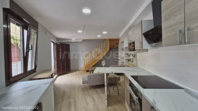 1 sovrum Radhus till salu i Pola de Siero, Siero - 149 500 € (Ref: 10031268)