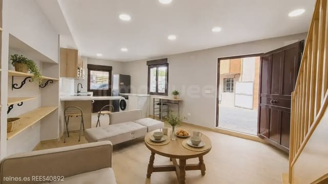 1 sovrum Radhus till salu i Pola de Siero, Siero - 149 500 € (Ref: 10031268)