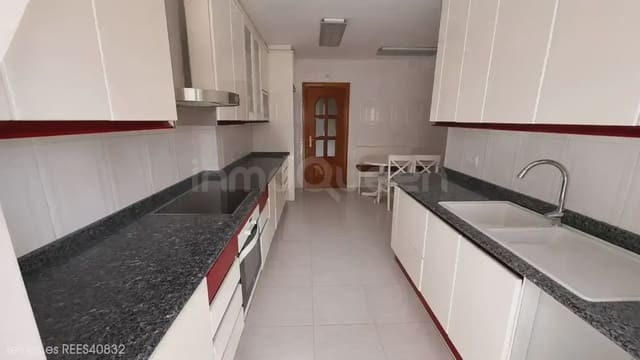 3 chambre Appartement à vendre à Hispanoamérica, Madrid ville avec garage - 2 075 000 € (Ref: 10039981)
