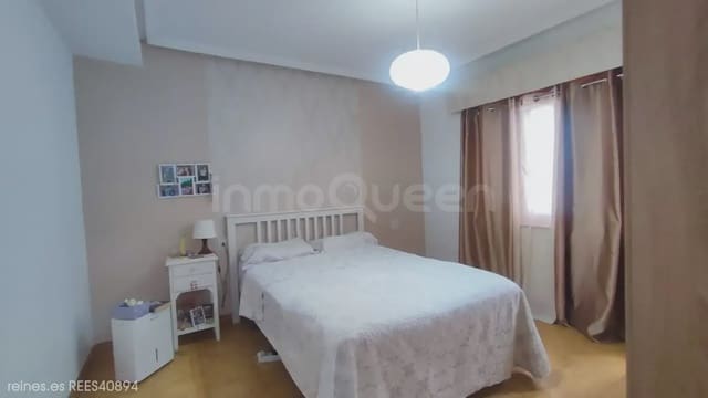 3 makuuhuone Asunto myytävänä paikassa Grado - 78 000 € (Ref: 10041695)