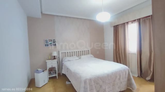 3 makuuhuone Asunto myytävänä paikassa Grado - 78 000 € (Ref: 10041695)