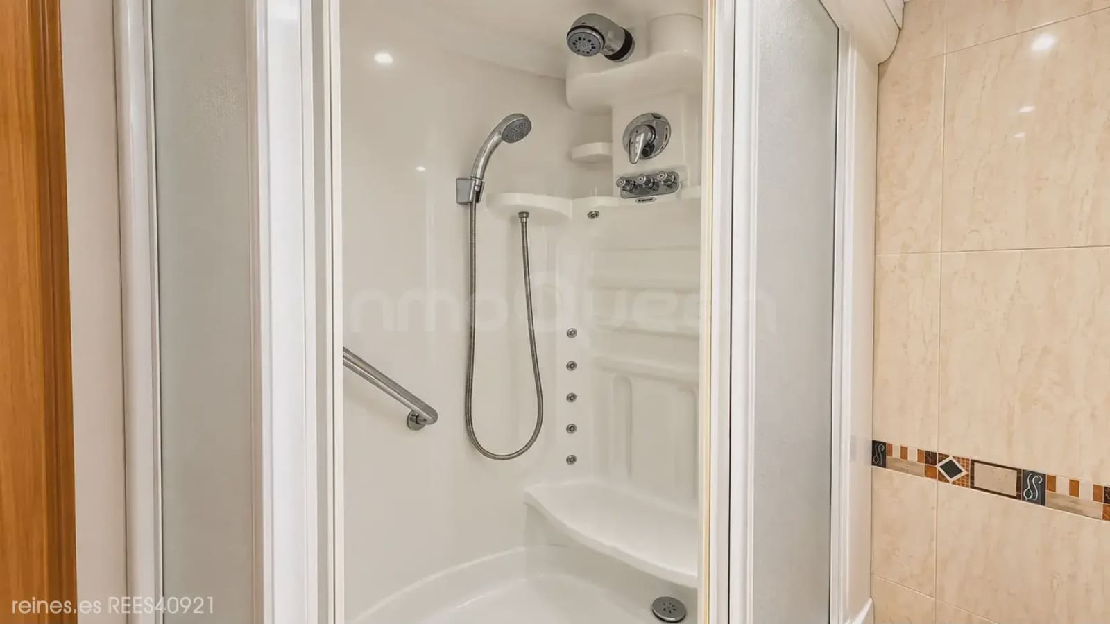 Piso de 3 habitaciones en Zaragoza ciudad en venta con garaje - 295.000 € (Ref: 10061013)