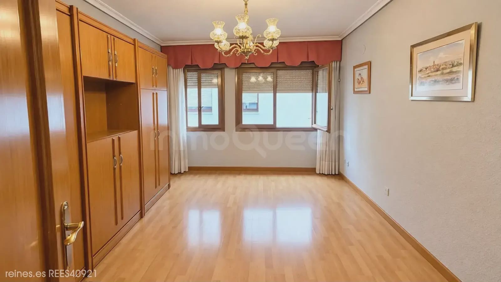 Piso de 3 habitaciones en Zaragoza ciudad en venta con garaje - 295.000 € (Ref: 10061013)