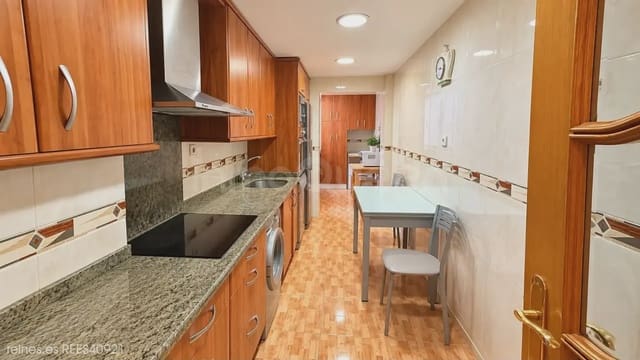 Piso de 3 habitaciones en Zaragoza ciudad en venta con garaje - 295.000 € (Ref: 10061013)