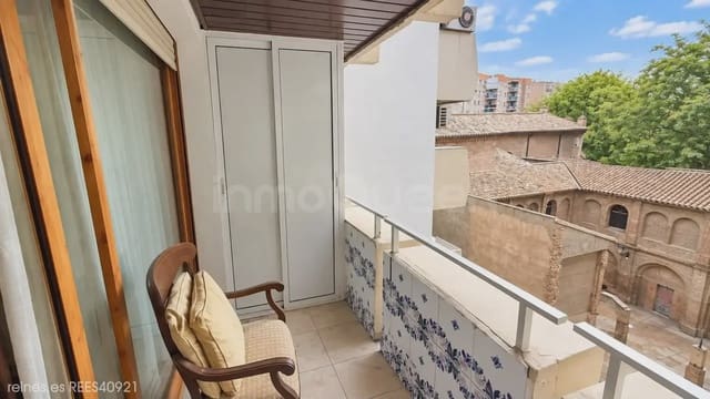 Piso de 3 habitaciones en Zaragoza ciudad en venta con garaje - 295.000 € (Ref: 10061013)