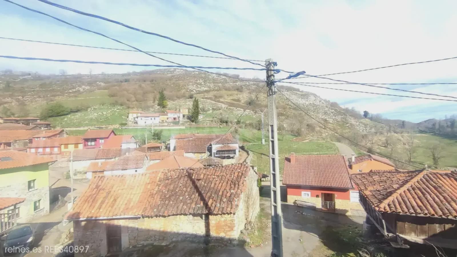 Finca/Casa Rural de 3 habitaciones en Yernes y Tameza en venta - 99.000 € (Ref: 10062671)