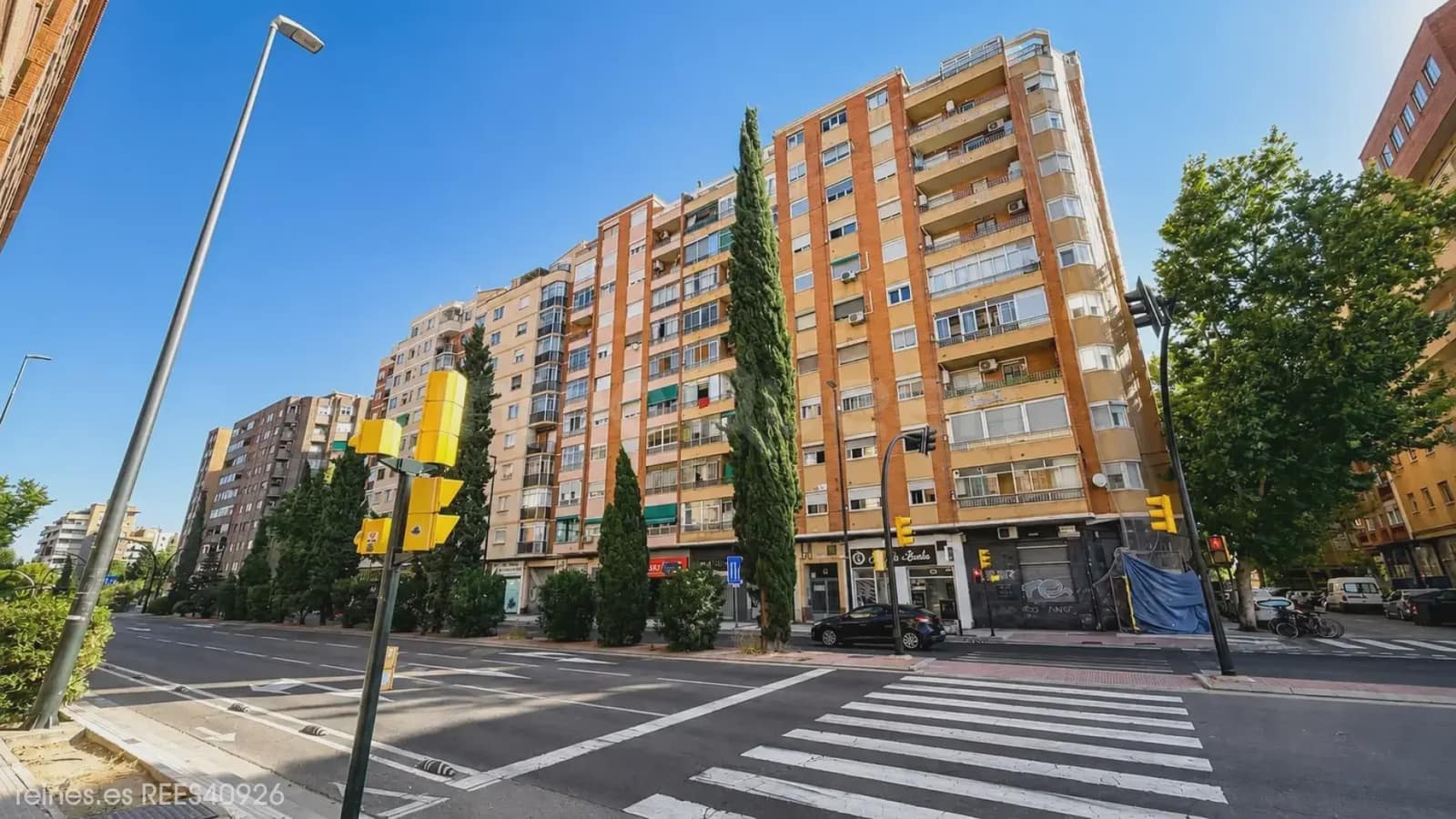 3 bedroom Flat for sale in Zaragoza city - € 180,000 (Ref: 10070172)